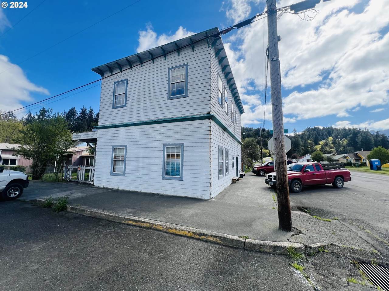 510 Fir St - Photo 1
