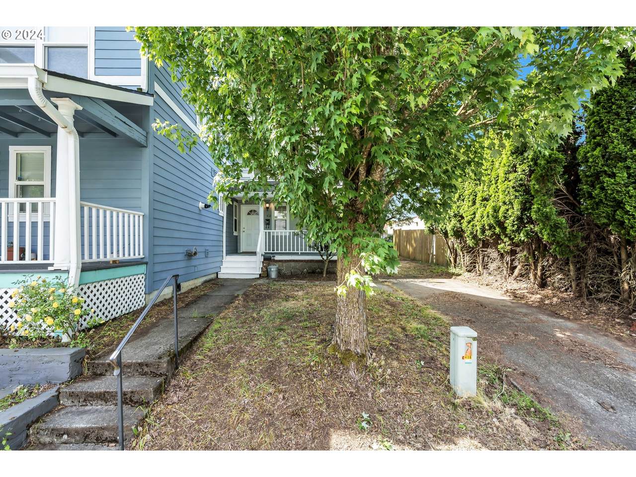 412 Roselawn St - Photo 1