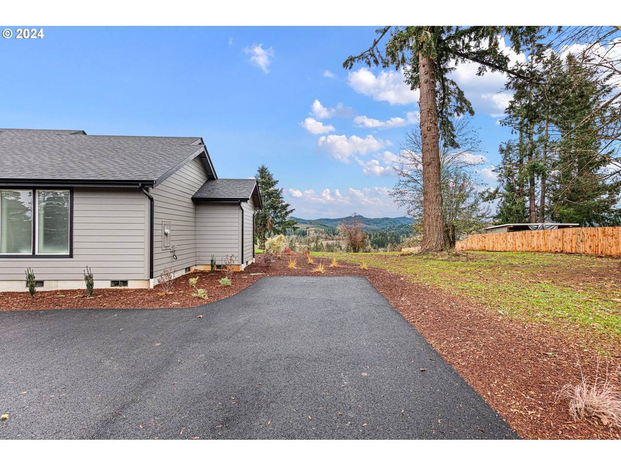 https://bt-photos.global.ssl.fastly.net/portland/1280_boomver_1_24116121-2.jpg