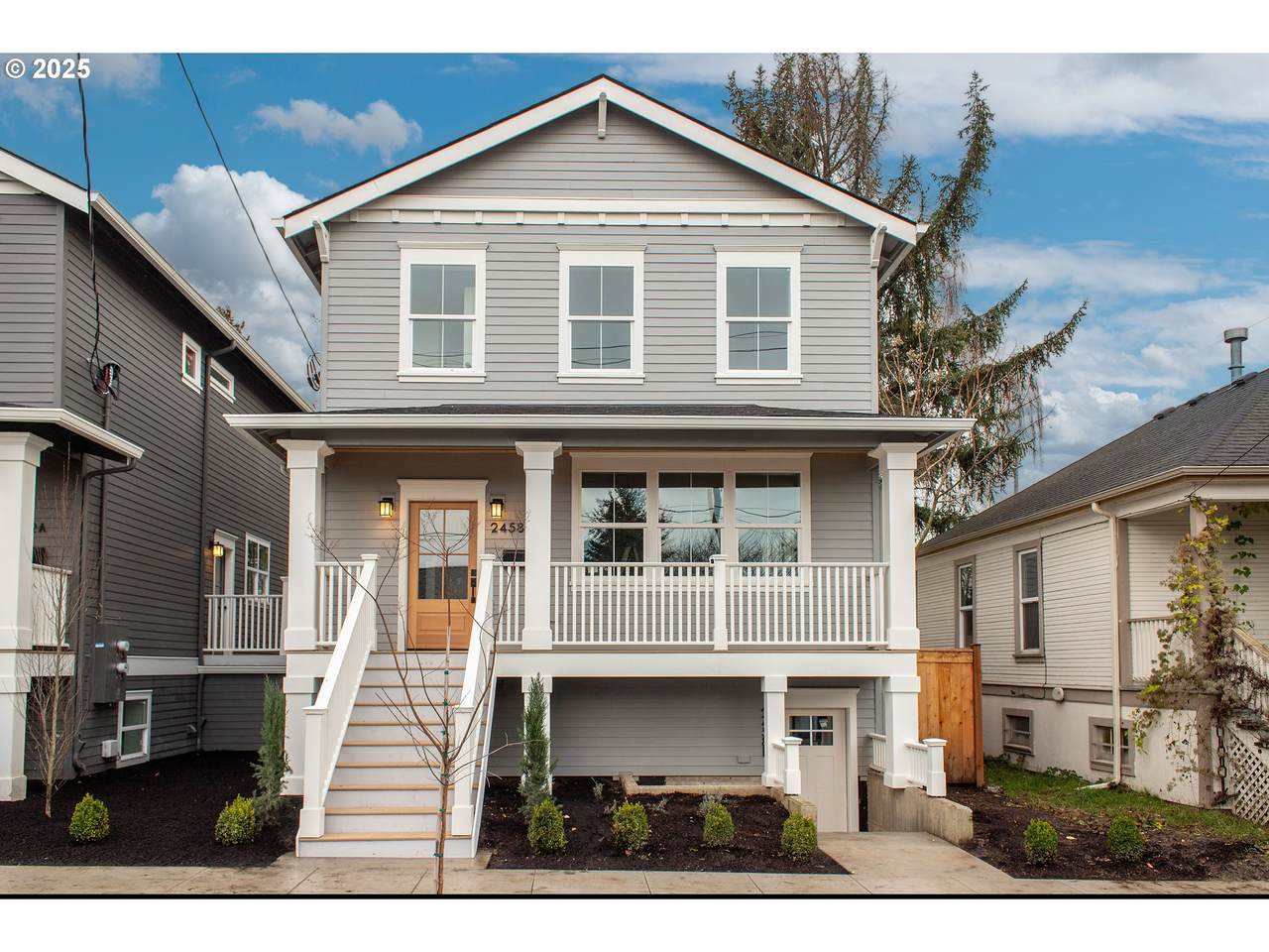 2458 Cora St - Photo 1