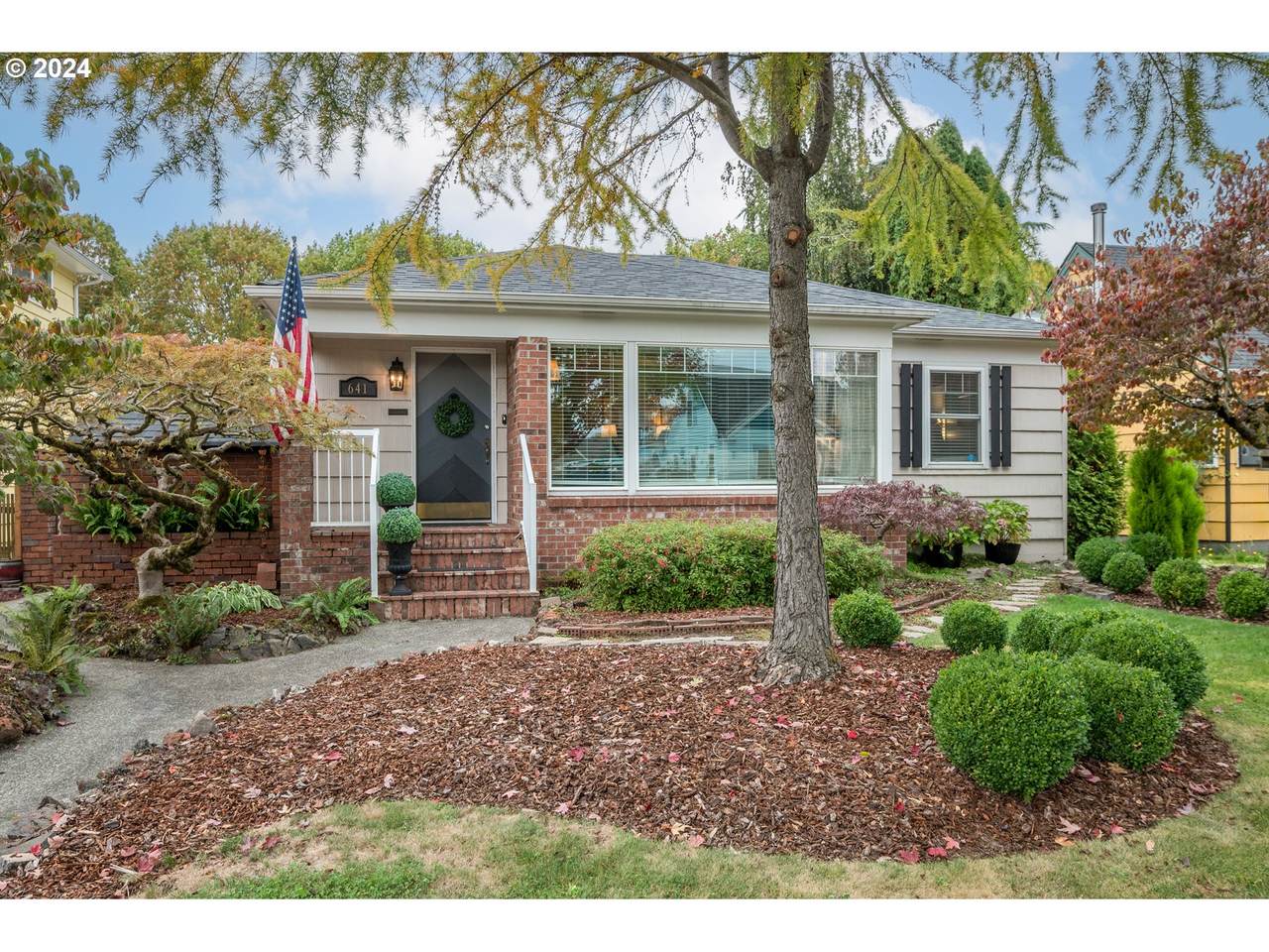 641 25TH Ave - Photo 1