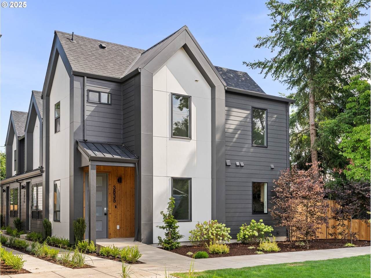 3843 Willis Blvd - Photo 1