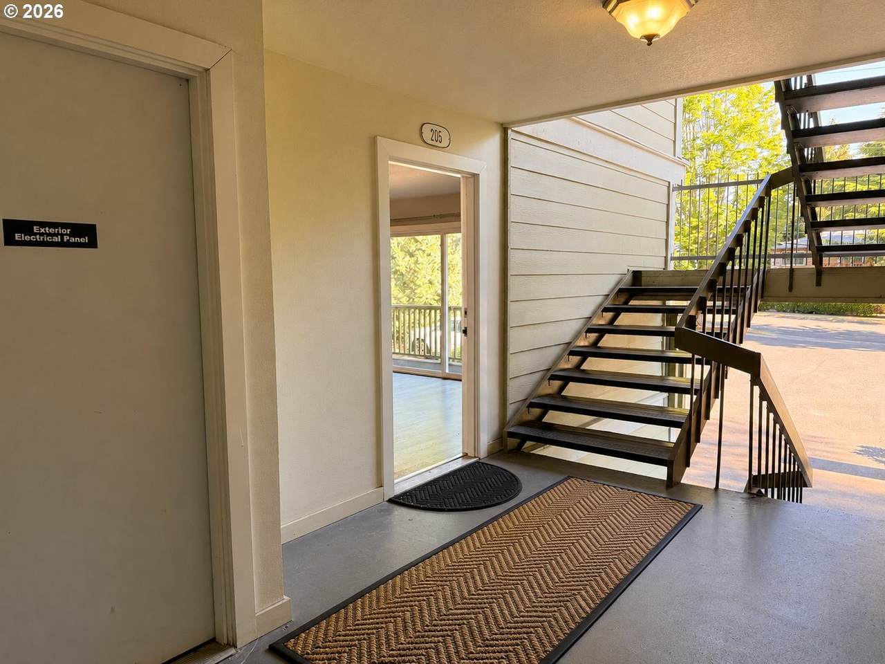 https://bt-photos.global.ssl.fastly.net/portland/1280_boomver_1_241892229-2.jpg