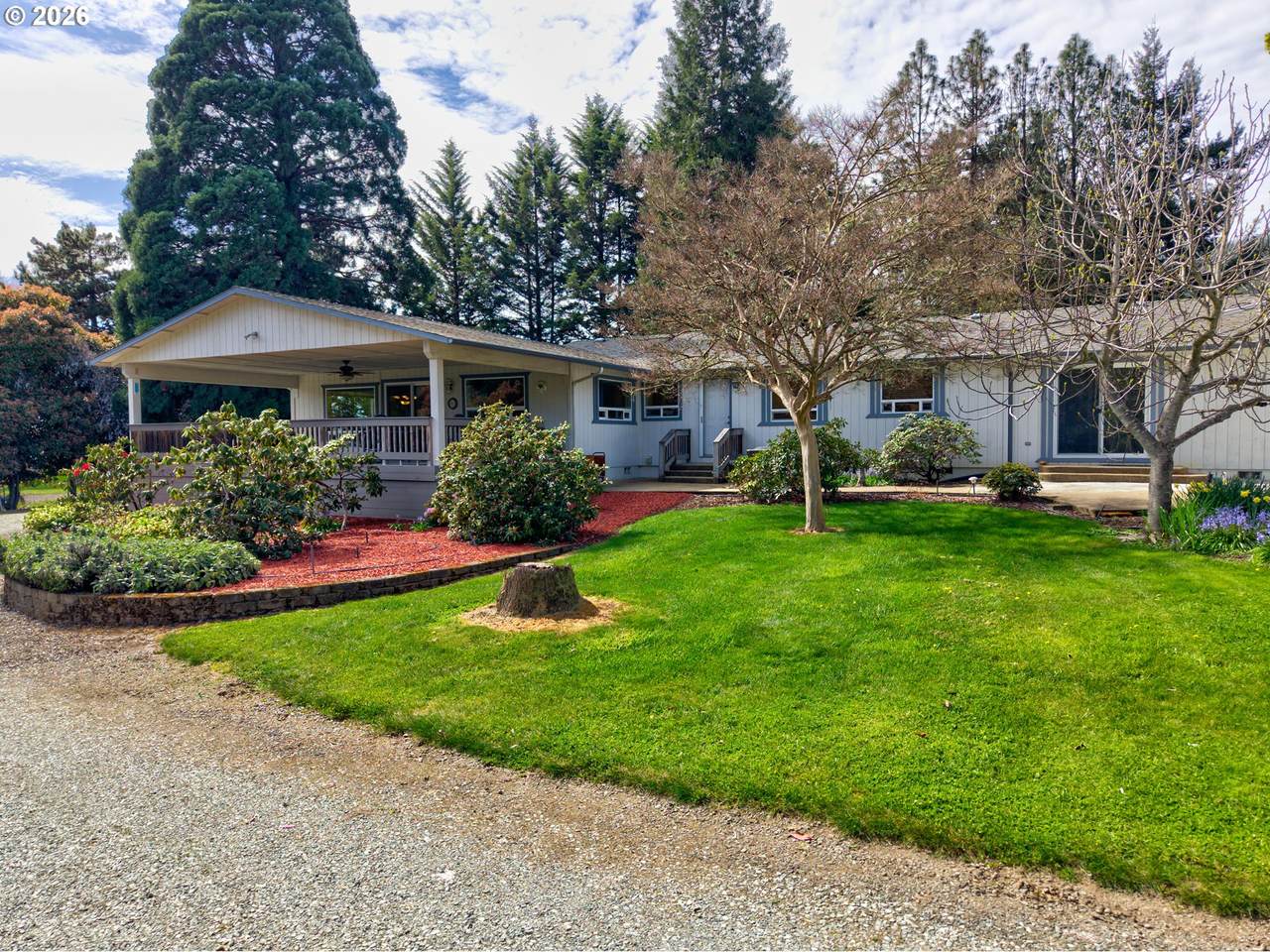 https://bt-photos.global.ssl.fastly.net/portland/1280_boomver_1_242037438-2.jpg