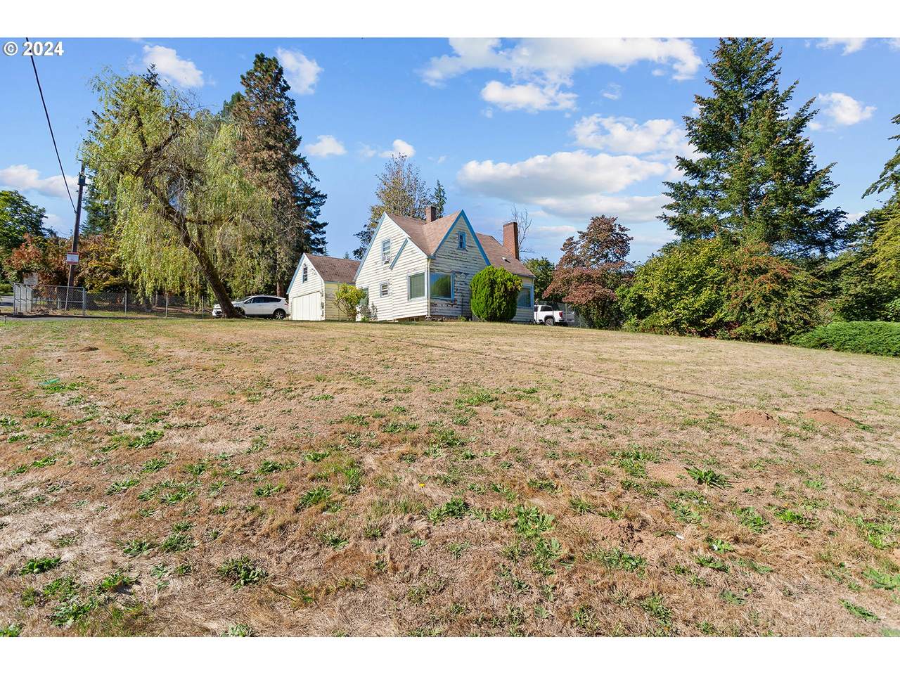 11961 162ND Ave - Photo 1