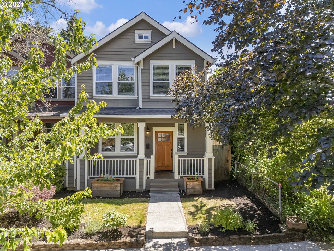 7546 Heppner Ave - Photo 1