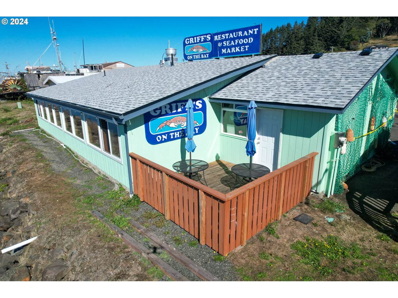 142 Bay Front Loop - Photo 1
