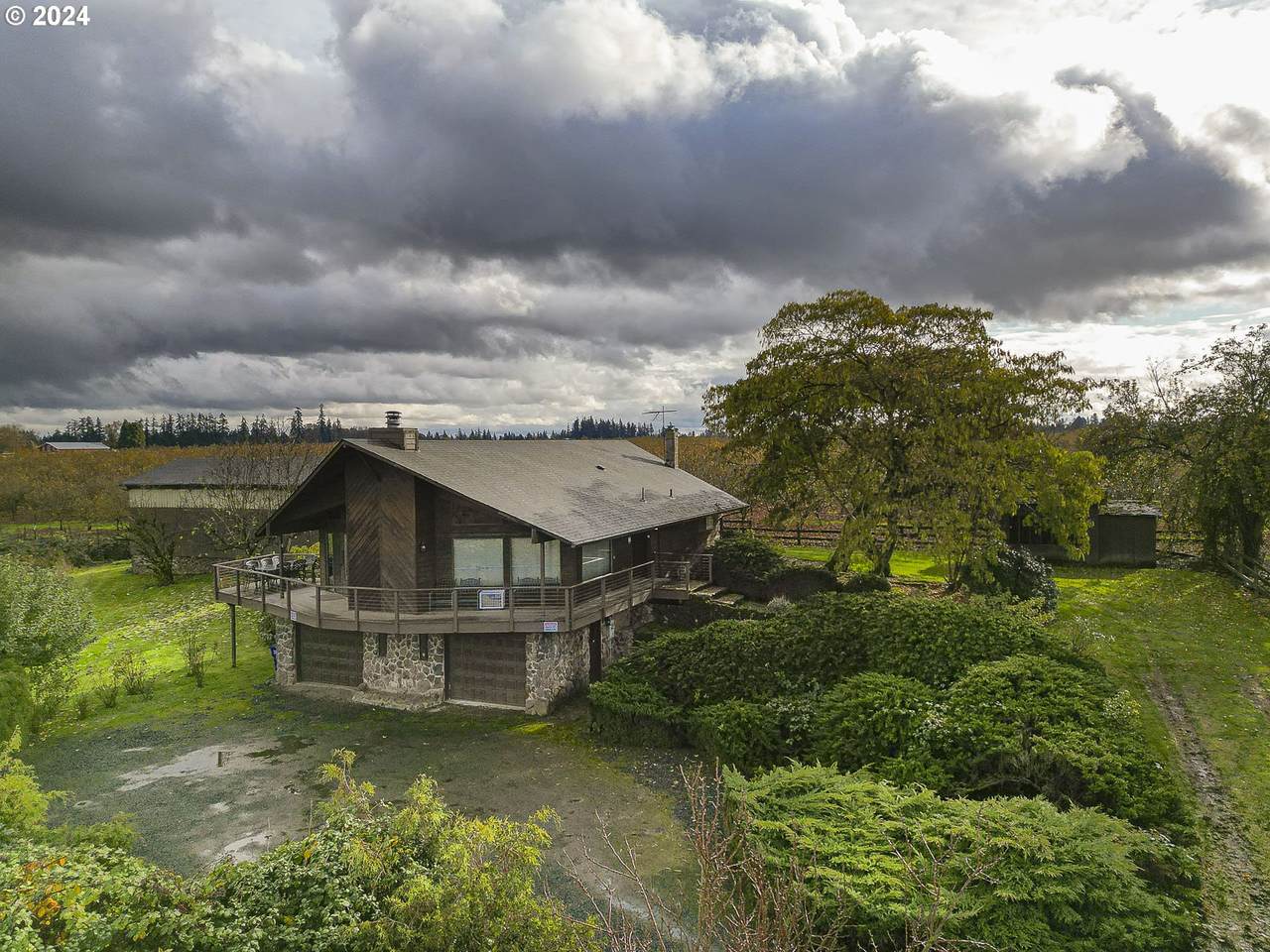 6200 Champoeg Rd - Photo 1