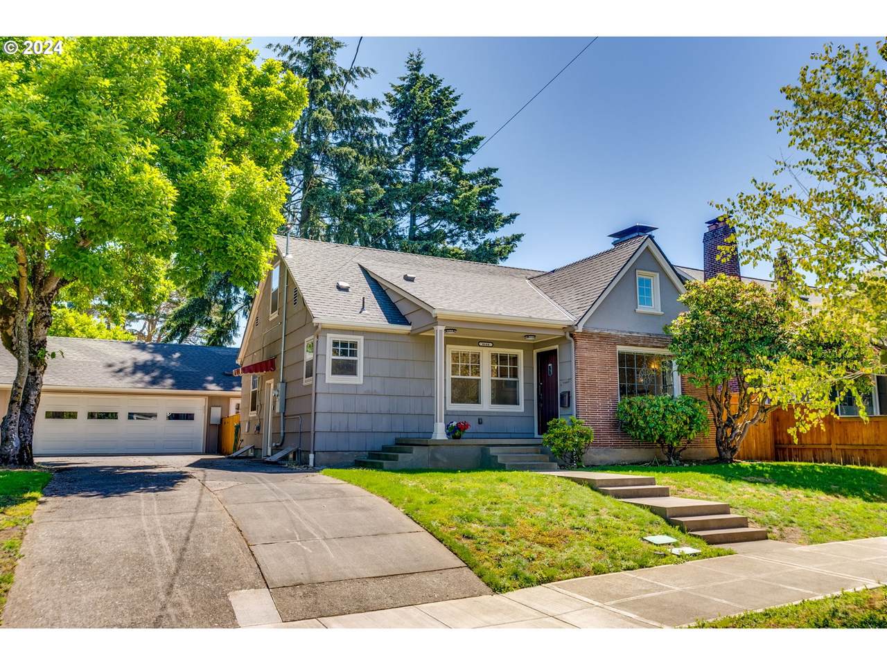 4644 38TH Ave - Photo 1
