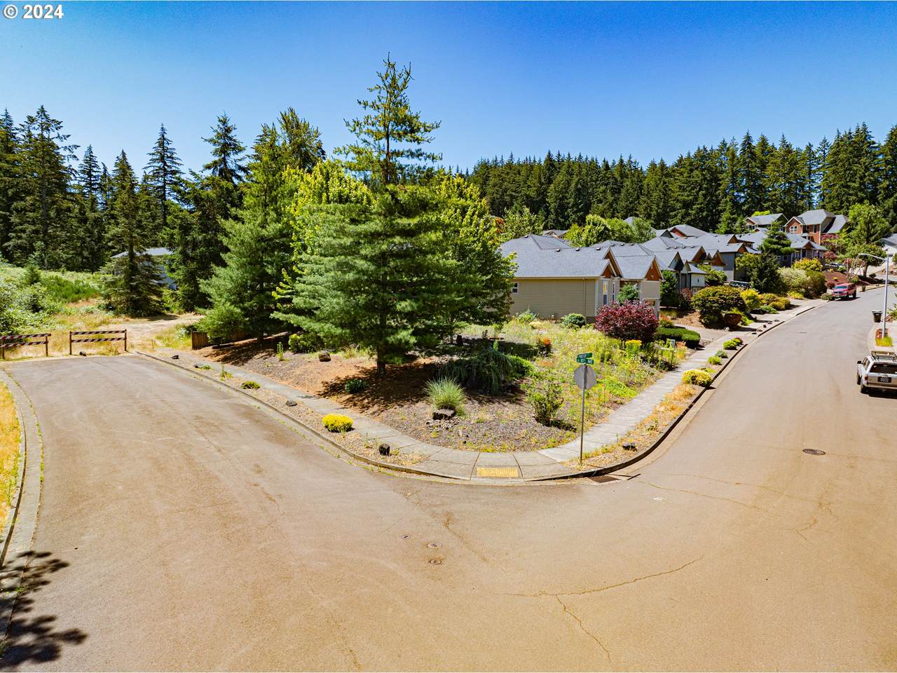 https://bt-photos.global.ssl.fastly.net/portland/1280_boomver_1_24269675-2.jpg