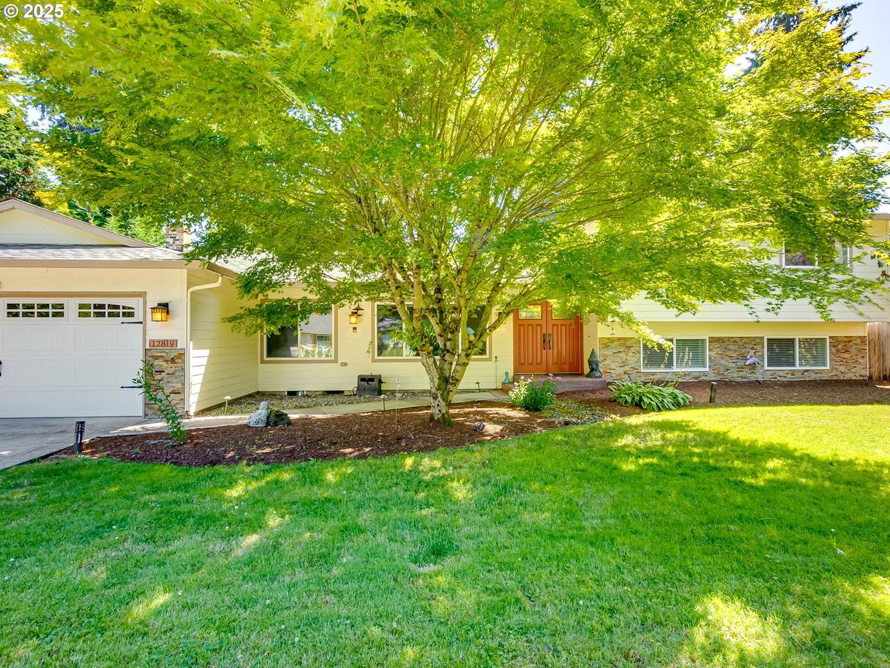 12819 Park St - Photo 1