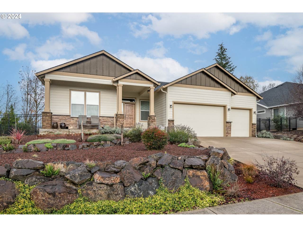 14 Gibbs Ln - Photo 1