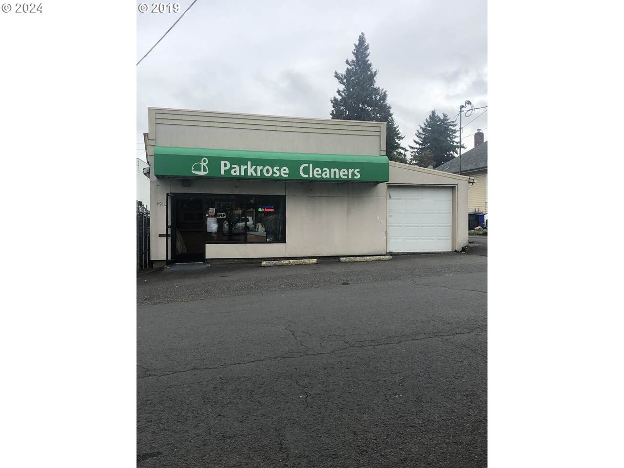4916 100TH Ave - Photo 1