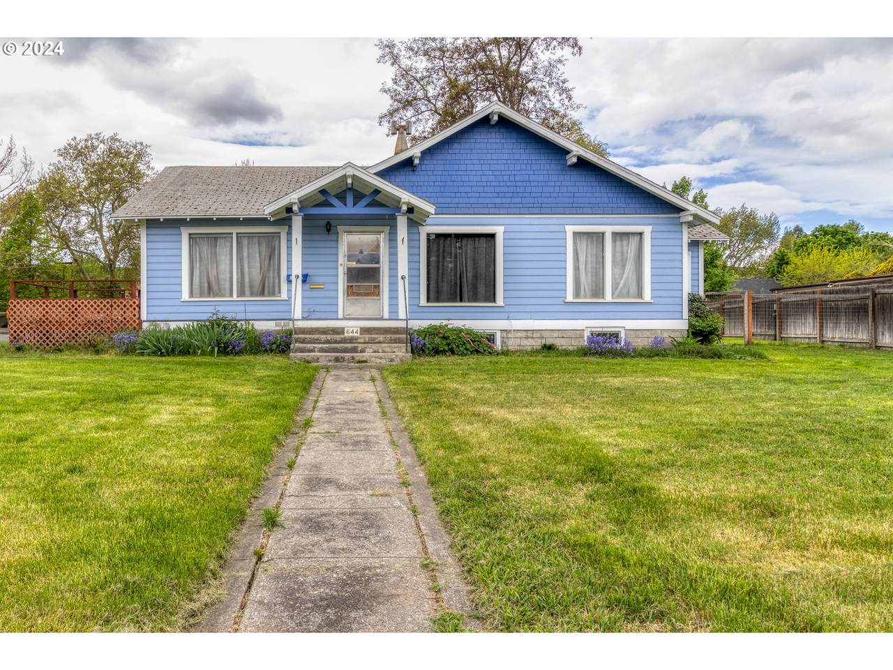 644 Main St - Photo 1