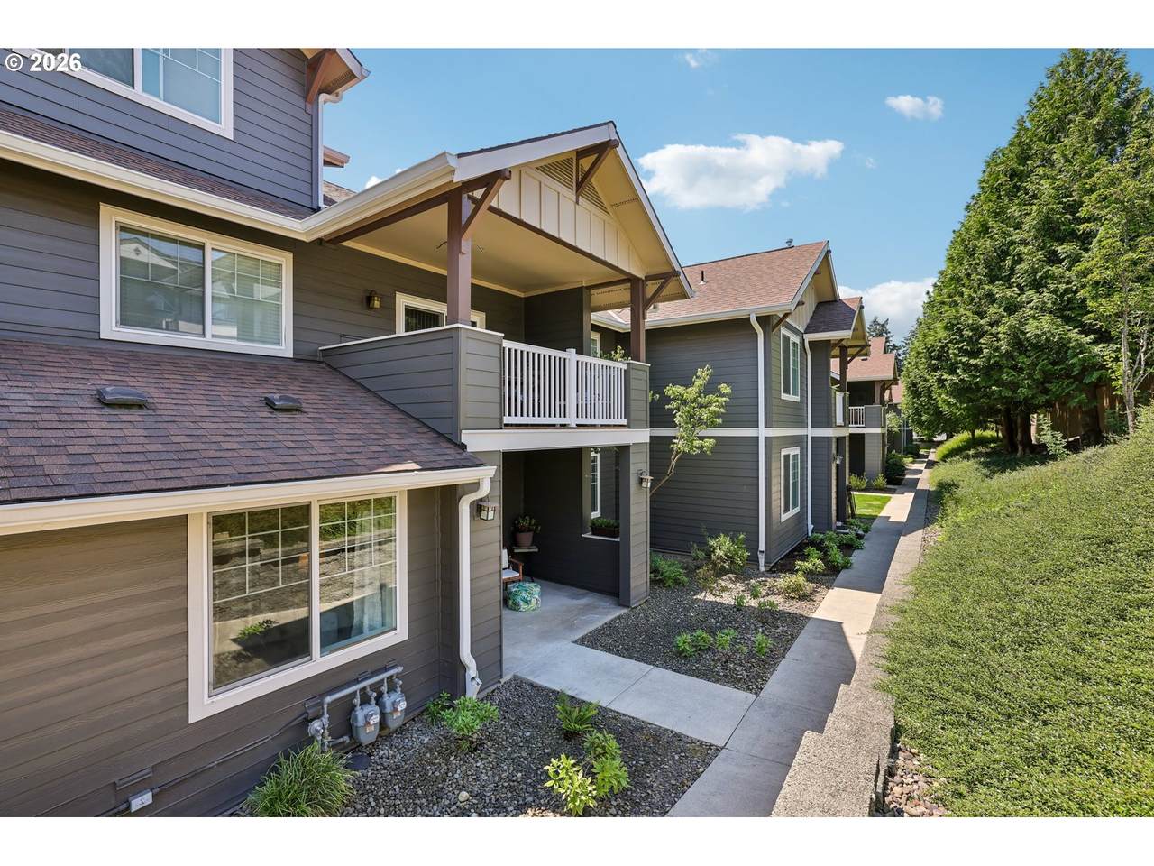 https://bt-photos.global.ssl.fastly.net/portland/1280_boomver_1_243822013-2.jpg