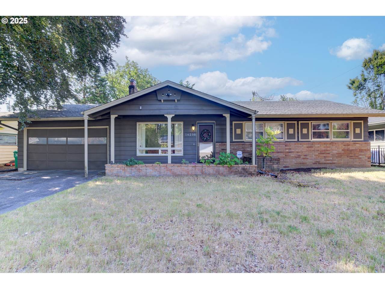 16230 Hoyt St - Photo 1