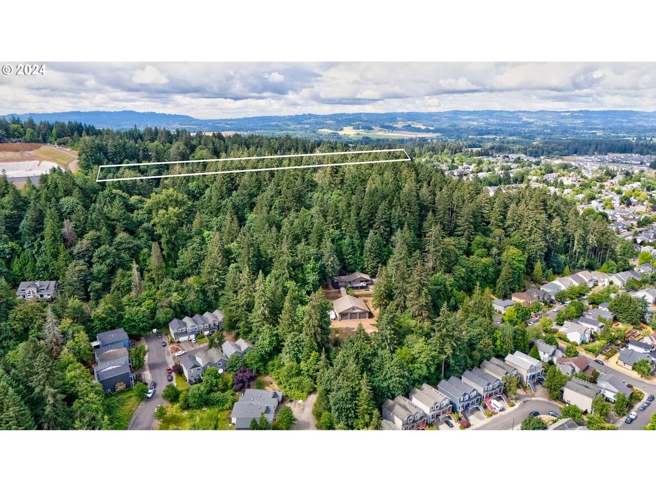 https://bt-photos.global.ssl.fastly.net/portland/orig_boomver_1_24415075-2.jpg