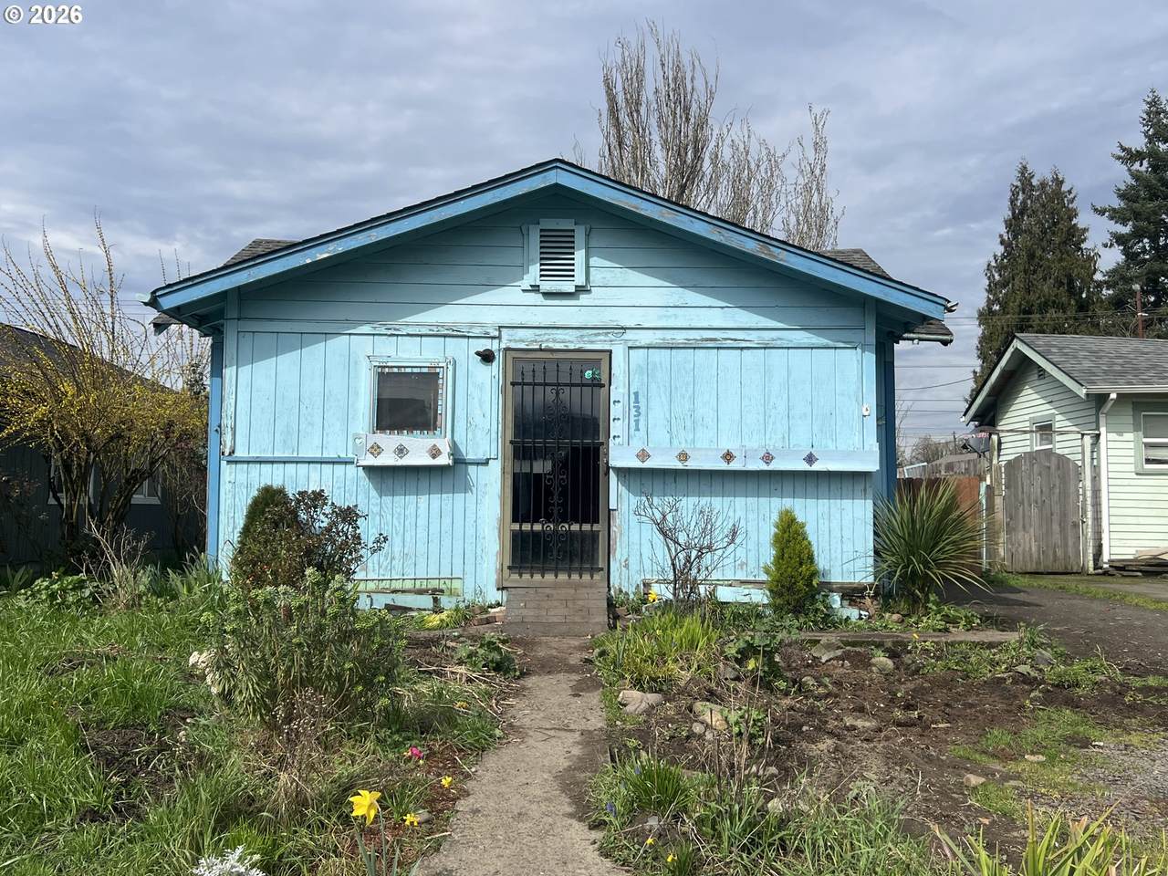 131 17TH Ave - Photo 1