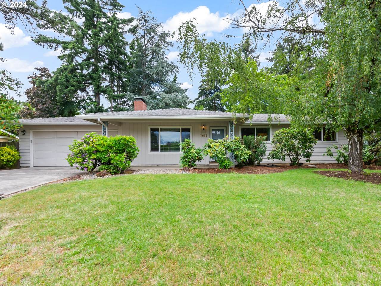 7612 Michigan St - Photo 1