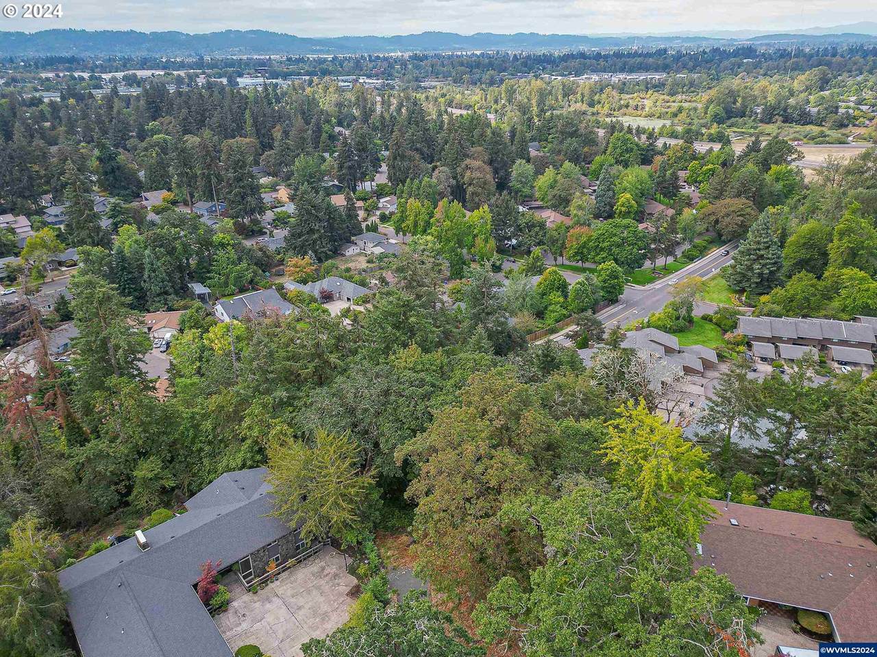 https://bt-photos.global.ssl.fastly.net/portland/1280_boomver_1_24434471-2.jpg