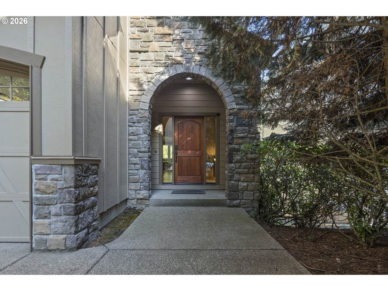 https://bt-photos.global.ssl.fastly.net/portland/1280_boomver_1_244378007-2.jpg