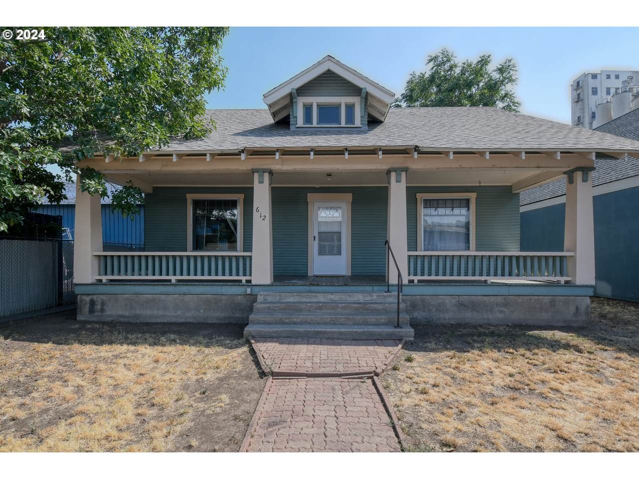 612 Dorion Ave - Photo 1