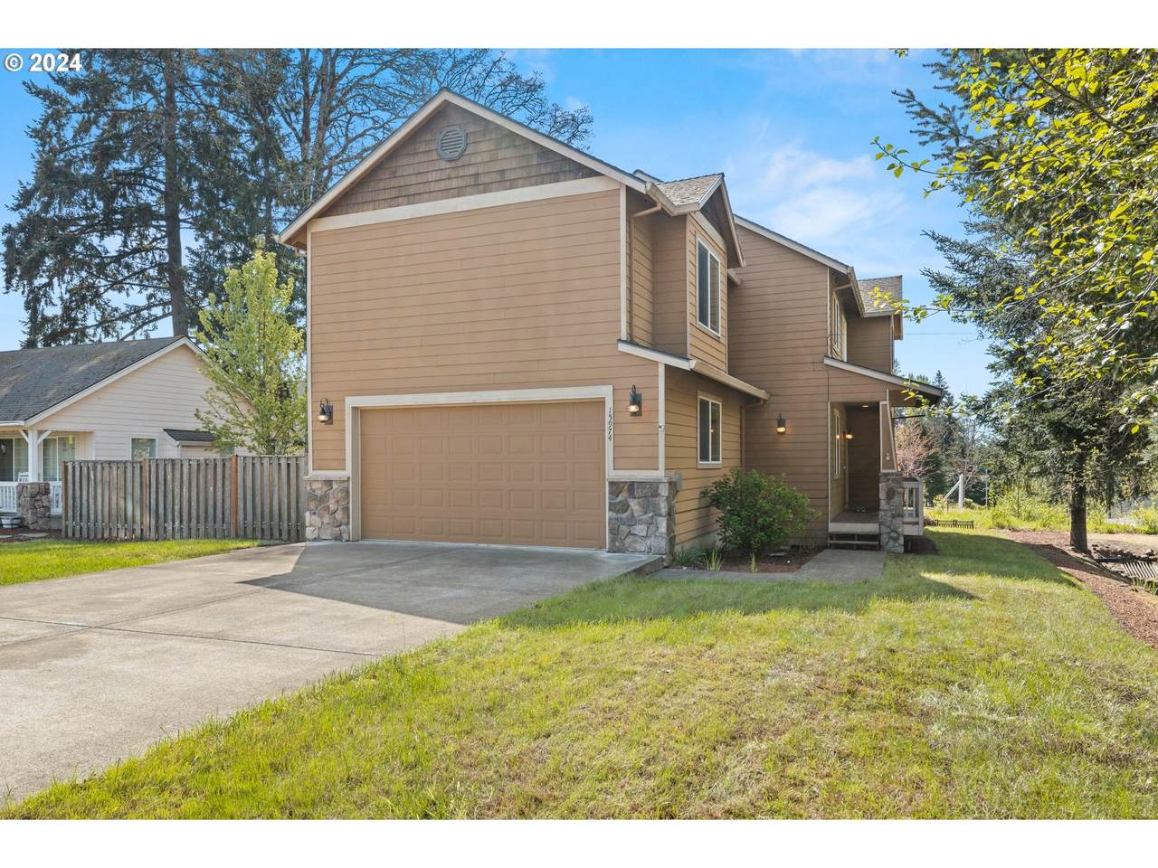 15974 Swan Ave - Photo 1