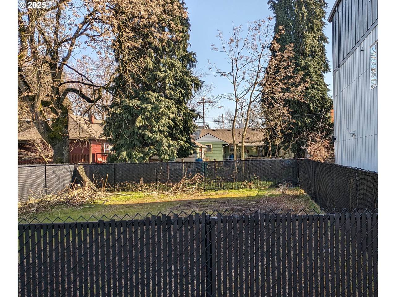 https://bt-photos.global.ssl.fastly.net/portland/1280_boomver_1_24466986-2.jpg