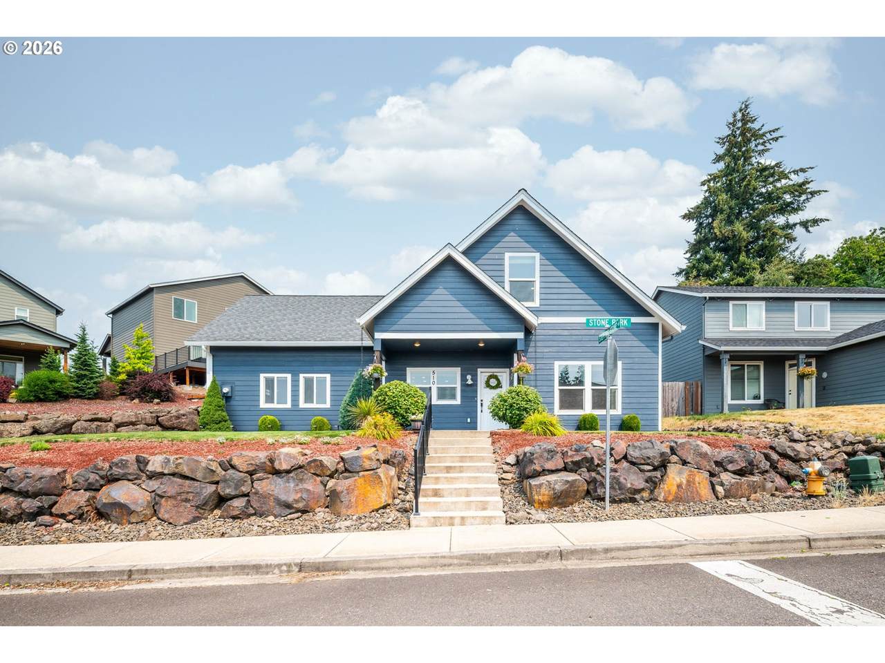 https://bt-photos.global.ssl.fastly.net/portland/1280_boomver_1_244720804-2.jpg