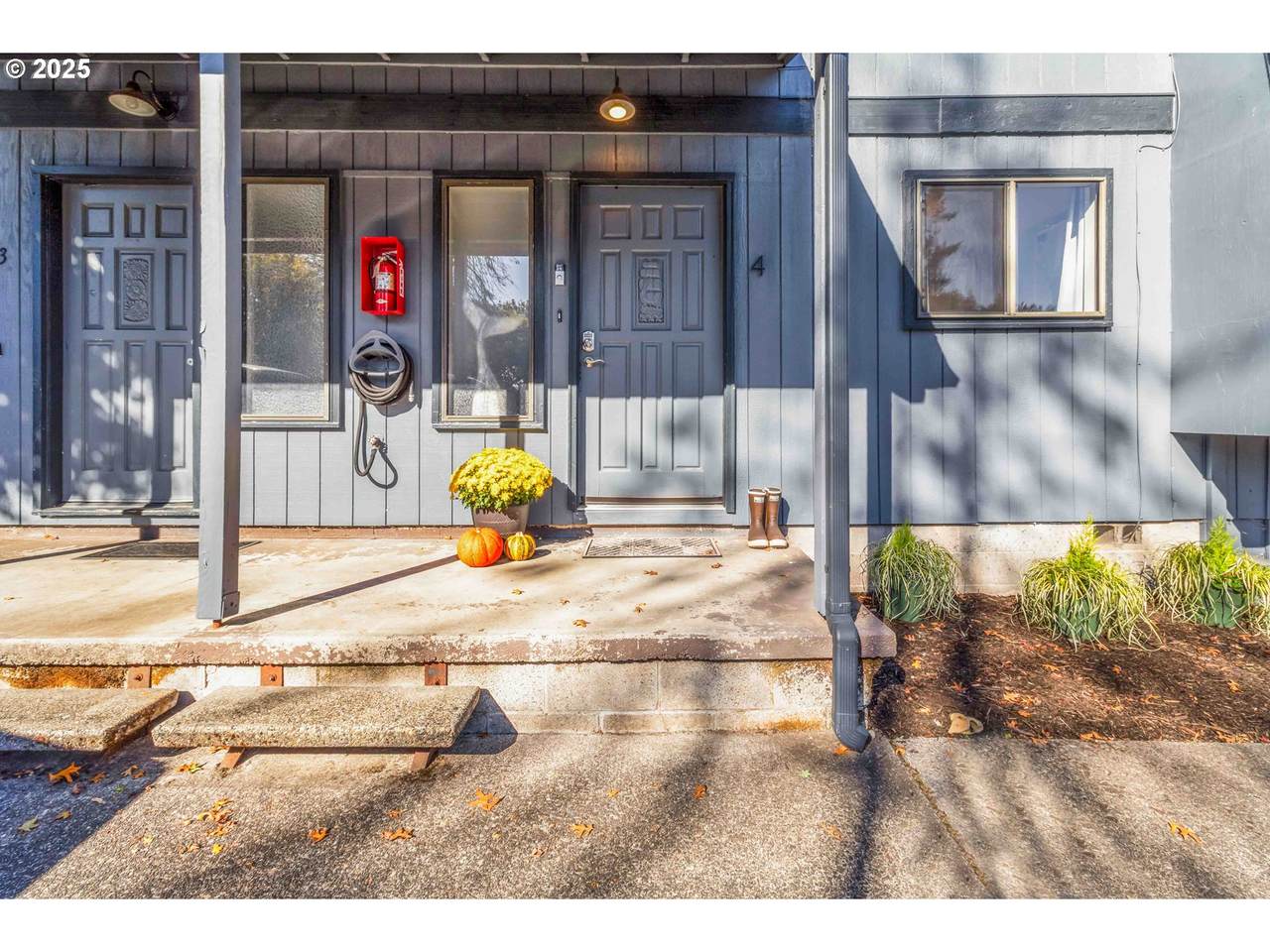 105 James St - Photo 1