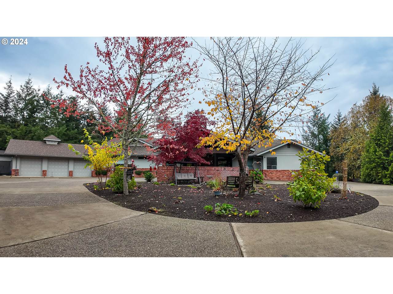 https://bt-photos.global.ssl.fastly.net/portland/1280_boomver_1_24595898-2.jpg