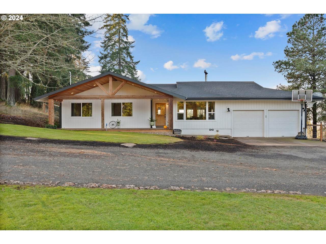 7625 Seawood Rd - Photo 1