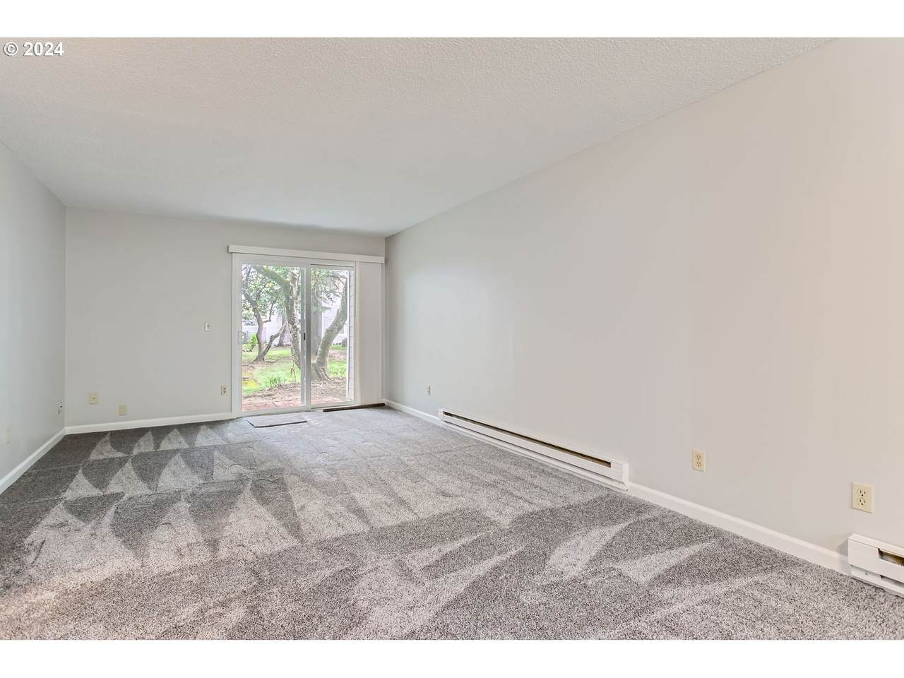 https://bt-photos.global.ssl.fastly.net/portland/1280_boomver_1_24602167-2.jpg