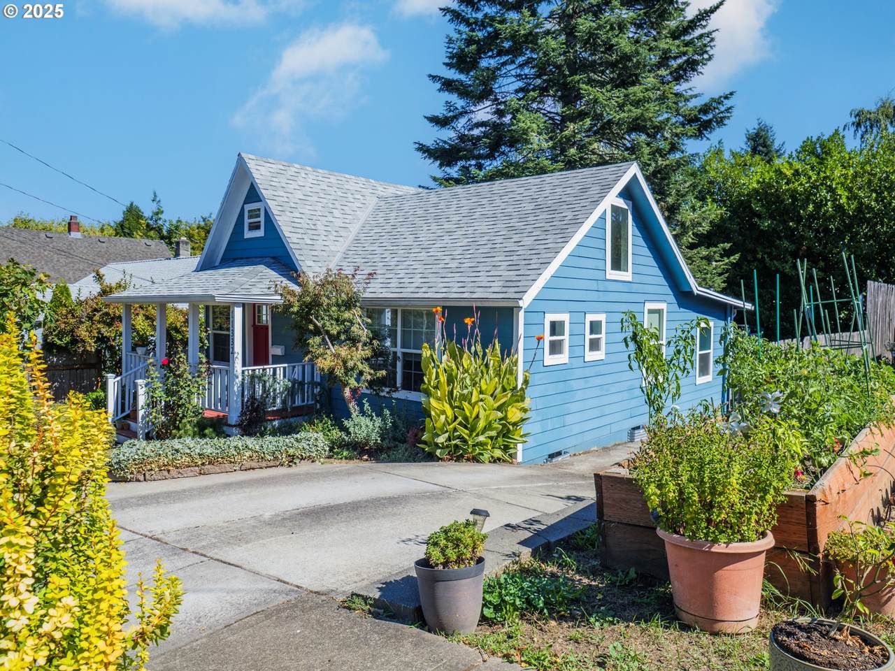 11332 31st Ave - Photo 1