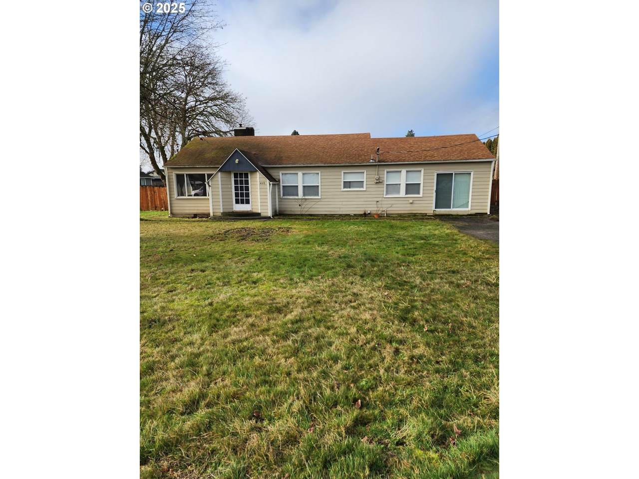 408 Parkway Ave - Photo 1