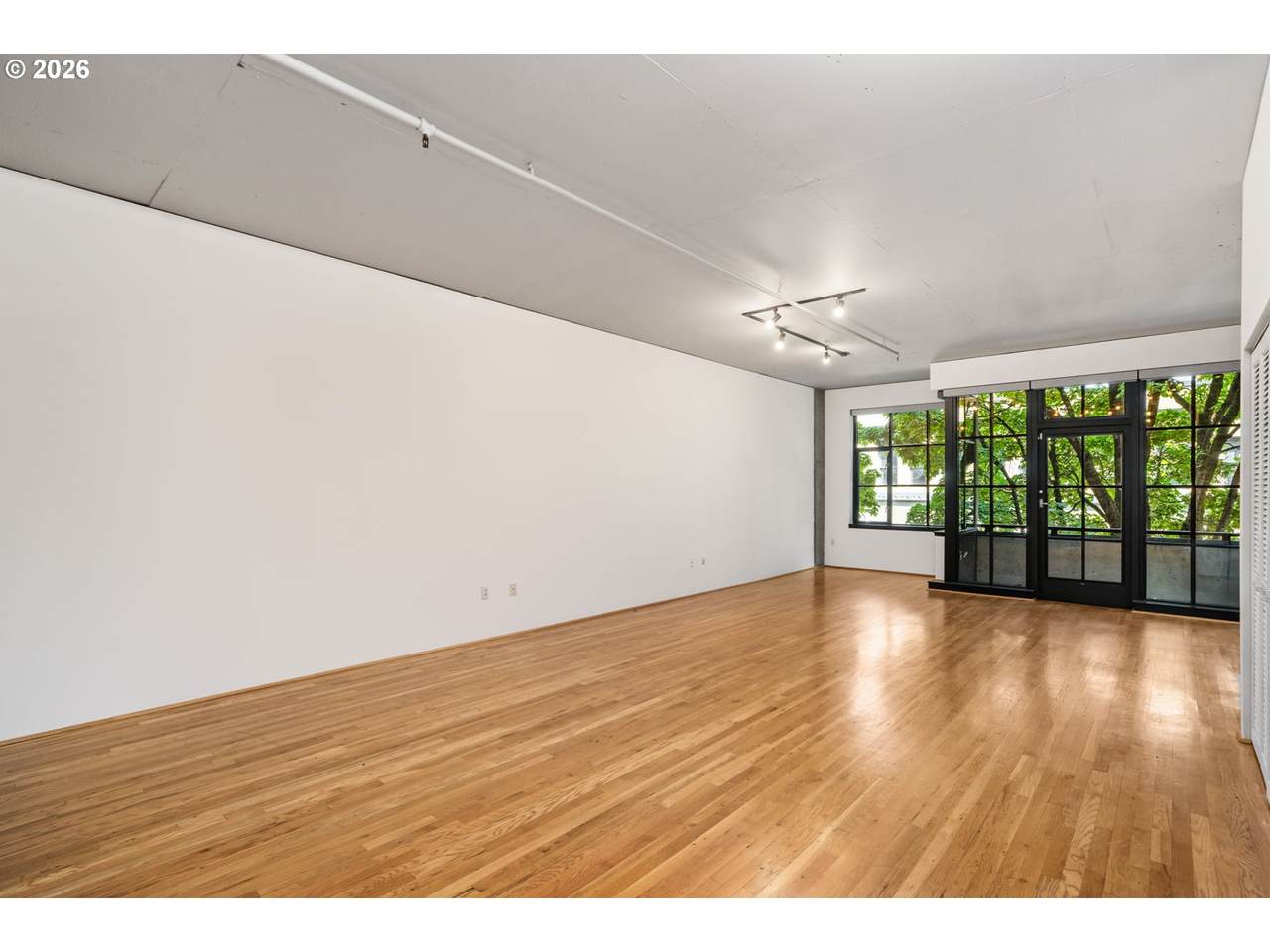 https://bt-photos.global.ssl.fastly.net/portland/1280_boomver_1_246589027-2.jpg