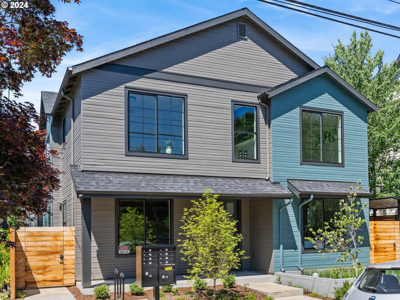 2313 12th Ave - Photo 1