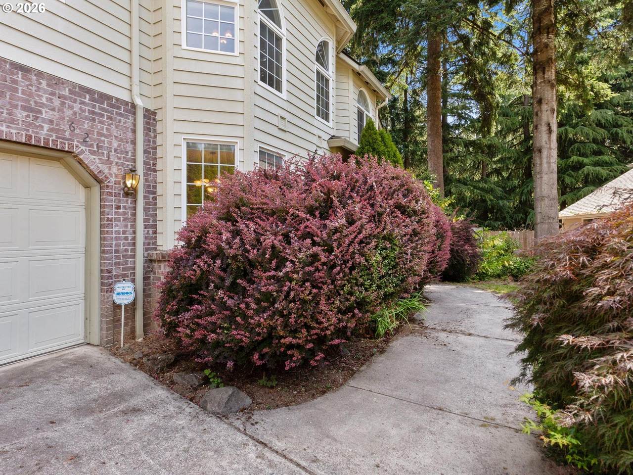 https://bt-photos.global.ssl.fastly.net/portland/1280_boomver_1_247571963-2.jpg