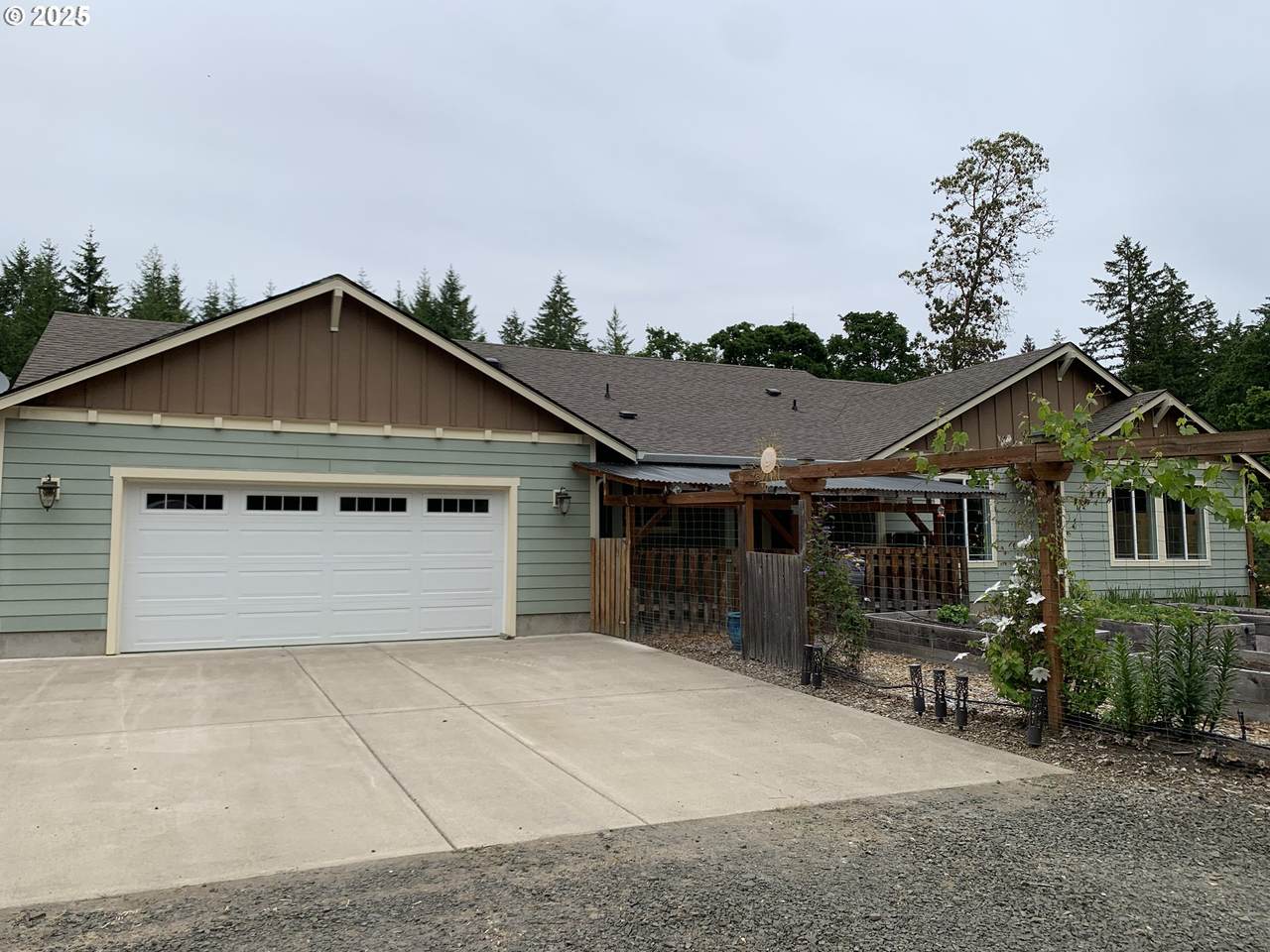 24945 Oak Ln - Photo 1