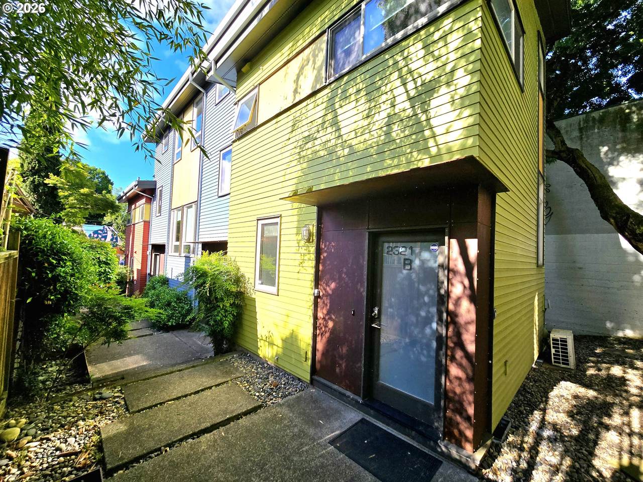 2321 Belmont St - Photo 1