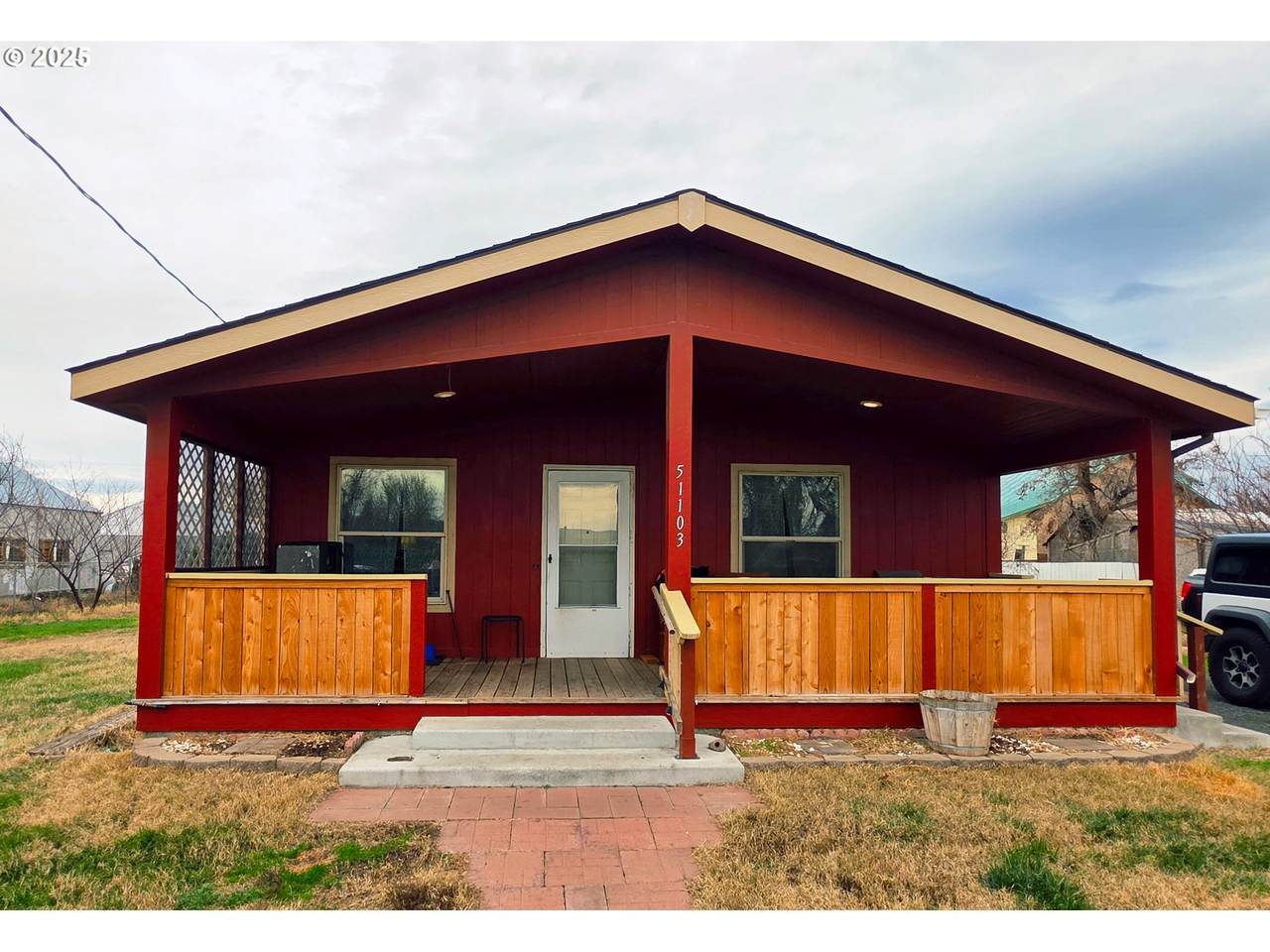 51103 Lawson St - Photo 1