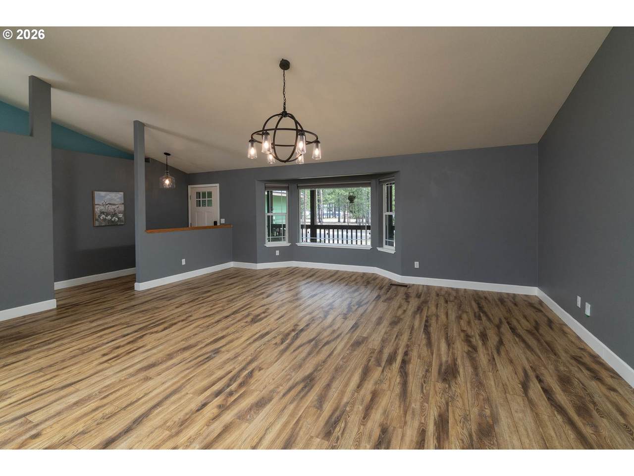 https://bt-photos.global.ssl.fastly.net/portland/1280_boomver_1_249750629-2.jpg