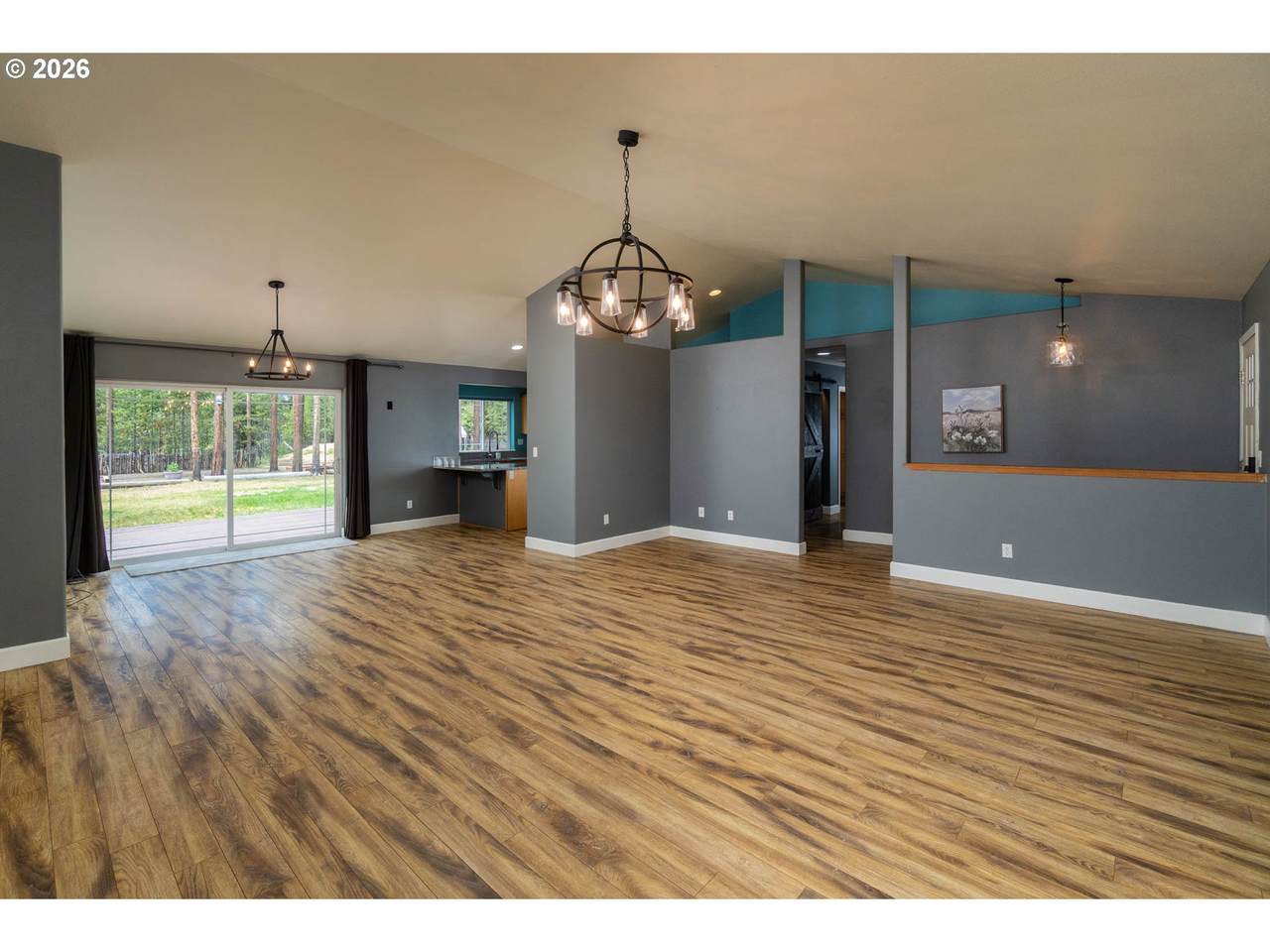https://bt-photos.global.ssl.fastly.net/portland/1280_boomver_1_249750629-2.jpg