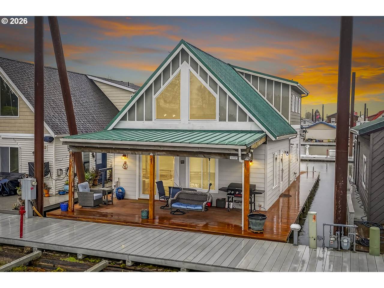 19609 Marine Dr - Photo 1
