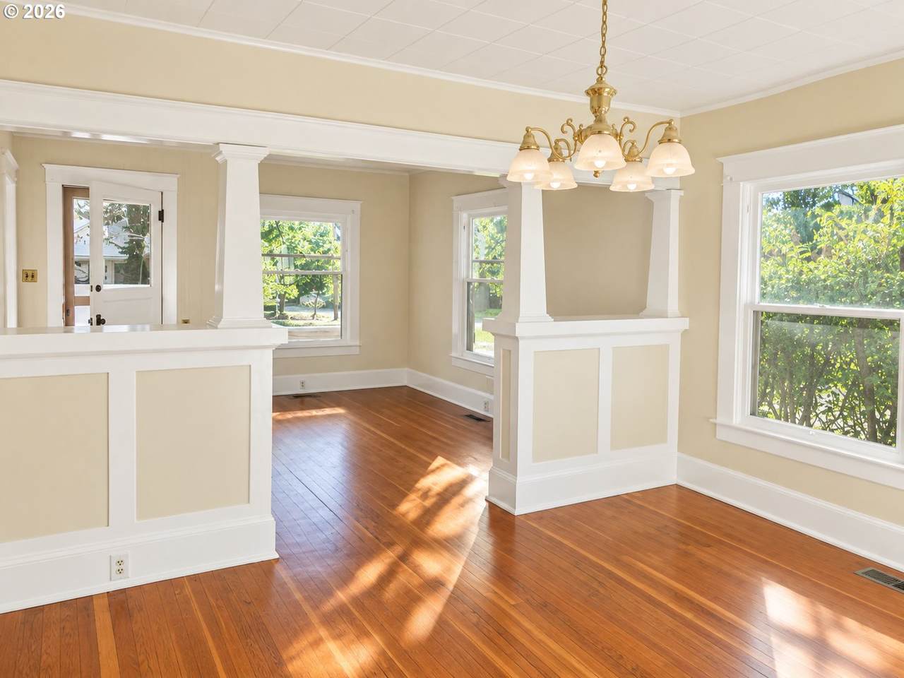 https://bt-photos.global.ssl.fastly.net/portland/1280_boomver_1_250526516-2.jpg