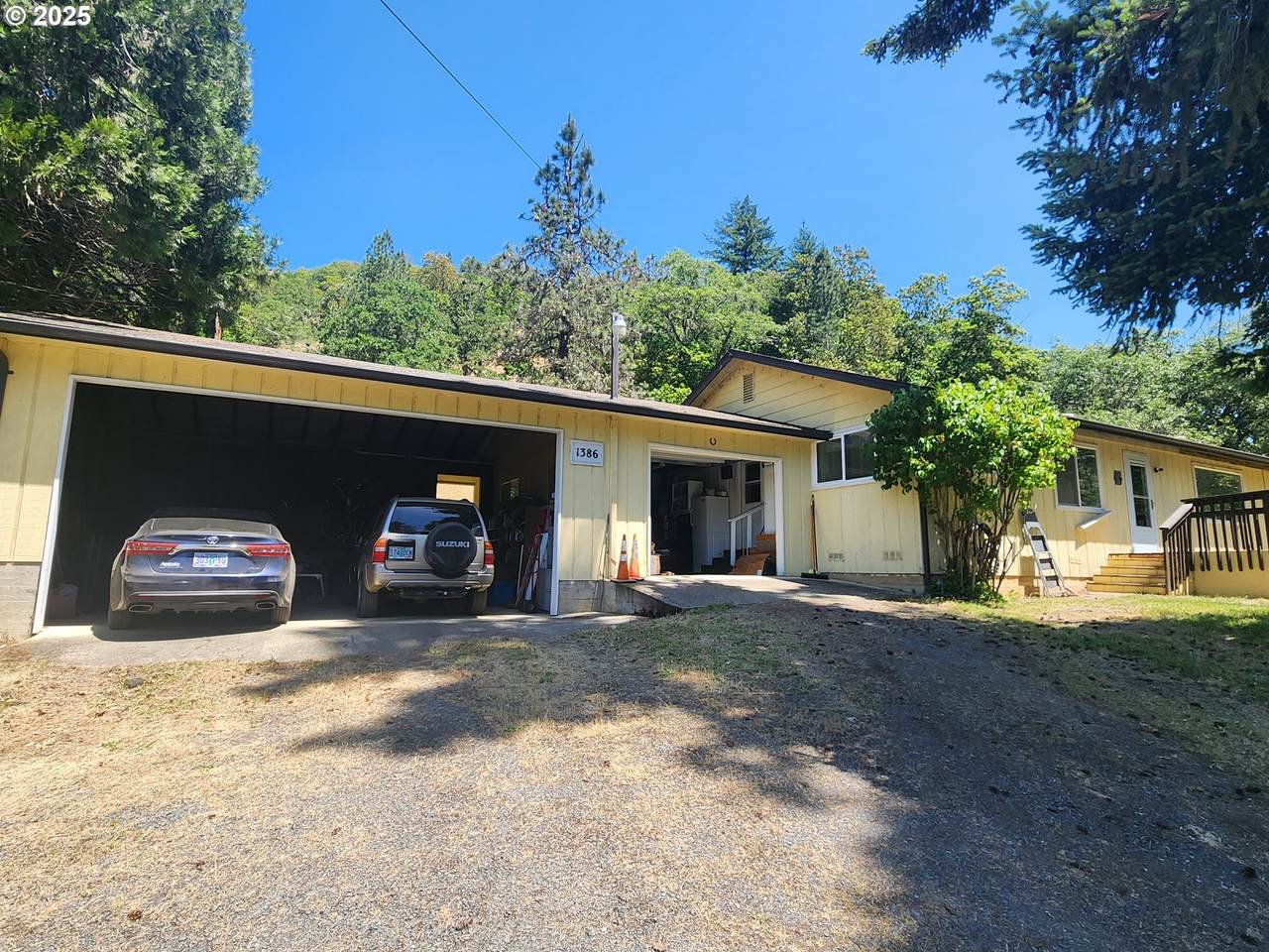 1386 Richardson Rd - Photo 1