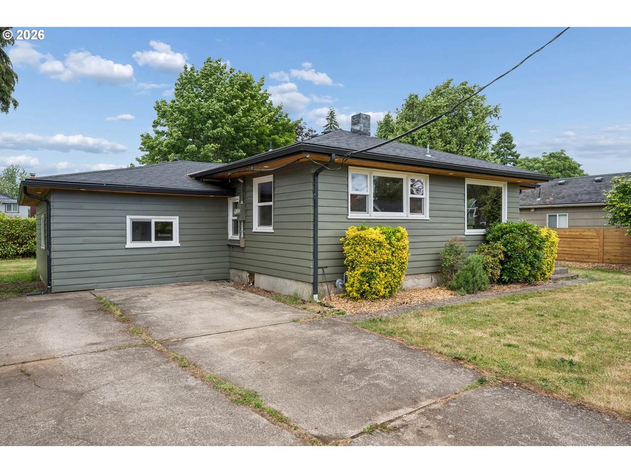 https://bt-photos.global.ssl.fastly.net/portland/1280_boomver_1_253401865-2.jpg