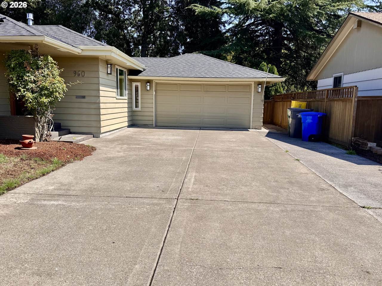 https://bt-photos.global.ssl.fastly.net/portland/1280_boomver_1_254851393-2.jpg