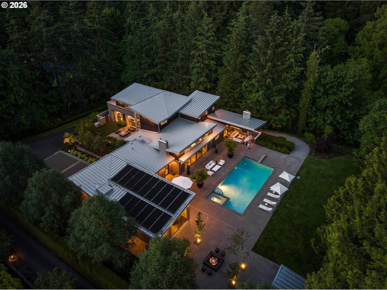 https://bt-photos.global.ssl.fastly.net/portland/1280_boomver_1_256092063-2.jpg