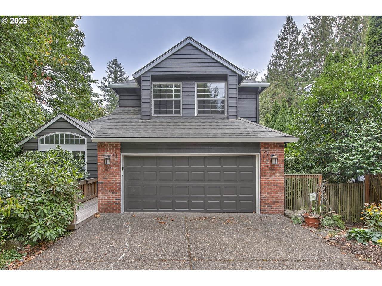 3620 Arnold St - Photo 1